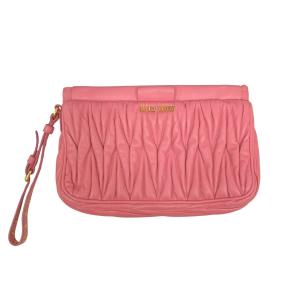 ミュウミュウ MIU MIU マテラッセ レザーポーチ ピンク