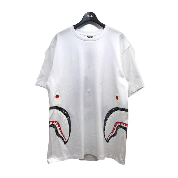 A BATHING APE 「SPACE CAMO SIDE SHARK TEE」サイドシャークTシ...