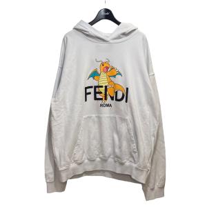 フェンディ FENDI×FRAGMENT DESIGN 24SS ロゴポケモンカイリュープリントプルオーバーパーカー FY1143 AQJK ホワイト｜kindal