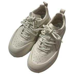 JIL SANDER 24SSSNEAKER LOW ローカットスニーカー J33WS0026 ホワイト サイズ：39 (名古屋栄店)