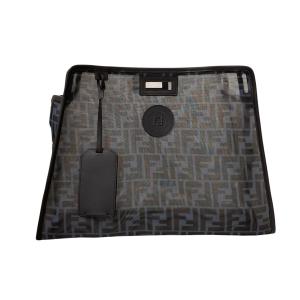 フェンディ FENDI スモール ピーカブー ディフェンダー バッグカバー クラッチバッグ 7AR717 ブラック×ネイビー