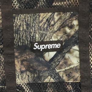 【値下げ】Supreme 25SS Mesh ...の詳細画像1