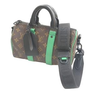 【値下げ】LOUIS VUITTON モノグラム マカサー キーポル バンドリエール 25 M462...