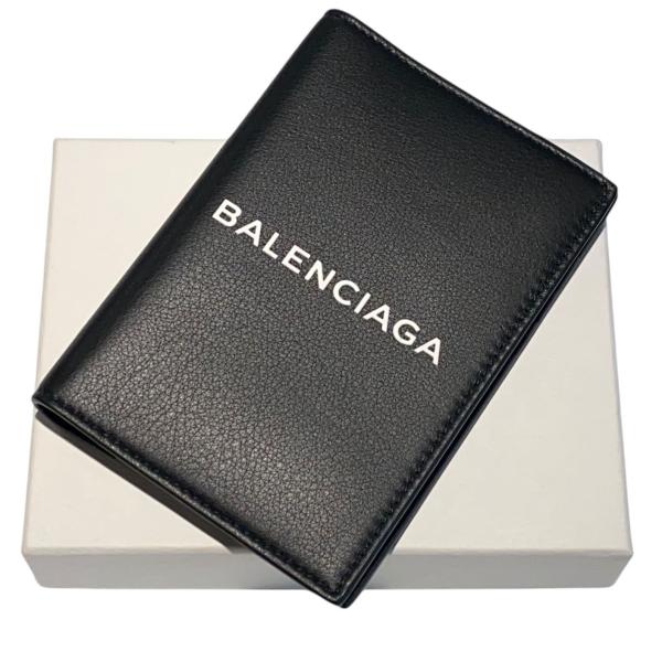 バレンシアガ BALENCIAGA PASSPORT HOLDERパスポートホルダーマルチカードケー...