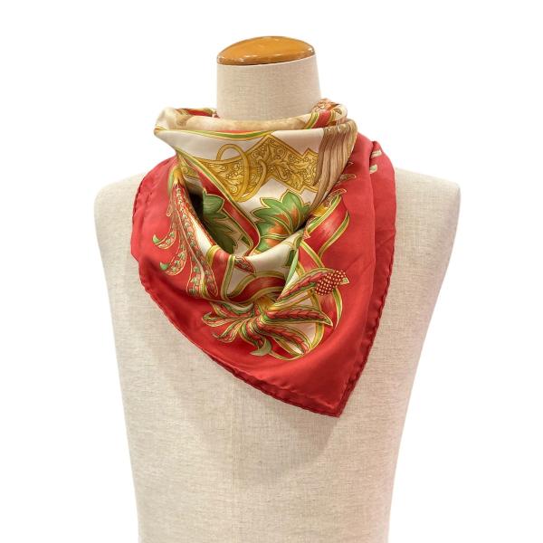 サルヴァトーレフェラガモ Salvatore Ferragamo シルクスカーフ レッド