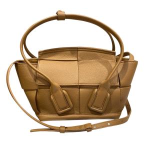 BOTTEGA VENETA 2Wayショルダーバッグ マキシイントレチャート ザアルコ ブラウン (なんばウォーク2号店)