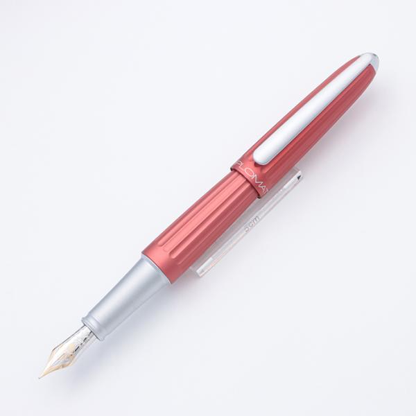 万年筆 DIPLOMAT ディプロマット 万年筆 アエロ レッド 14K