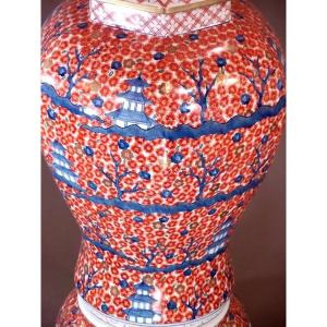 有田焼 染錦金彩満開桜絵飾り沈香壺|陶芸作家 ...の詳細画像2