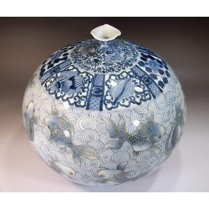 有田焼 古染付金彩金魚絵花瓶|陶芸作家 藤井錦彩 作の詳細画像3