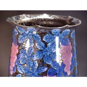 有田焼 天目釉プラチナ彩釉裏紅葡萄絵花瓶|陶芸...の詳細画像3