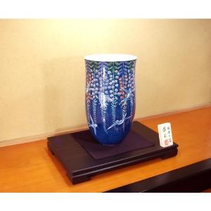 有田焼 色鍋島様式藤燕絵花瓶|陶芸作家 藤井錦彩 作の詳細画像3
