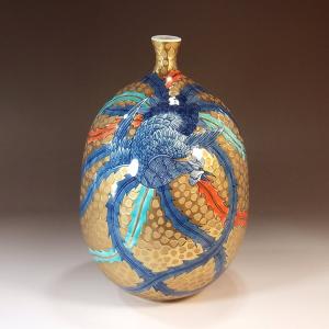 有田焼 染付蛸唐草鶴首花瓶｜陶芸作家 藤井錦彩 作 : 有田焼 藤井錦彩