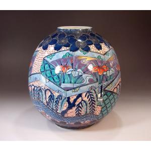 古染付蛸唐草割鹿景図花瓶｜有田焼 陶芸作家 藤井錦彩作 : 有田焼 藤井