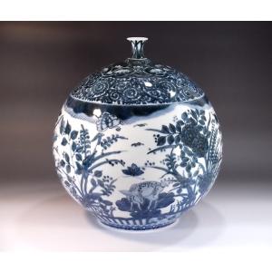 古伊万里様式金欄手花絵花瓶｜有田焼 陶芸作家 藤井錦彩作 : 有田焼