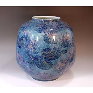 有田焼 染付蛸唐草鶴首花瓶｜陶芸作家 藤井錦彩 作 : 有田焼 藤井錦彩