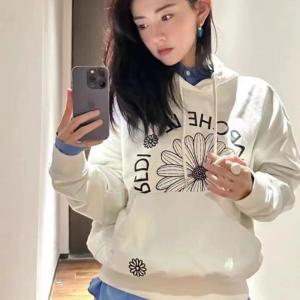 Mardi Mercredi マルディメクルディ　スウェットオートミールグリーン Mardi Mercredi（マルディメクルディ） スウェット SWEATSHIRT RAGLAN