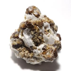 ベスビアナイト 秩父鉱山 アイドクレース 原石 ベスブ石 国産鉱物 埼玉