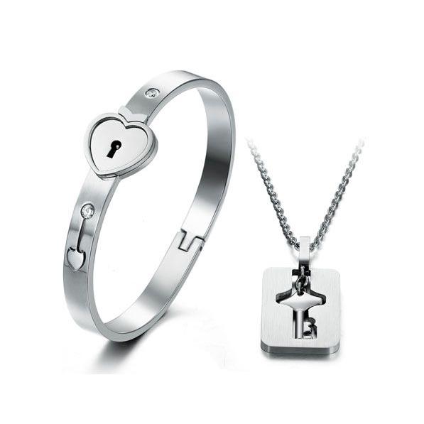 ブレスレット　ネックレス　LOVE　ハート　鍵　かぎ　シルバー　ピンクゴールド　ペアアクセ　レディー...