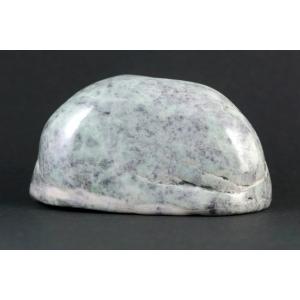 糸魚川翡翠 原石 国産 61.4g 翡翠 ヒスイ 本翡翠 緑 白 糸魚川ヒスイ