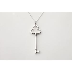 ペンダント  　レディース　プレゼント　ＴＩＦＦＡＮＹ＆ＣＯ. (ティファニー)　トレフォイル キー...