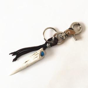エゾシカの角で作られた 鹿角 キーホルダー 中サイズ KASHI002