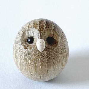 木彫り ふくろう 置物 槐 （えんじゅ）の木製 北海道 阿寒湖 民芸品