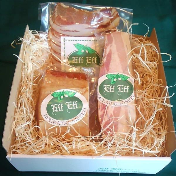 ハム２種とベーコンセットF お歳暮や贈答に最適な保存料不使用の手作りハム・ソーセージ製造の北海道ニセ...