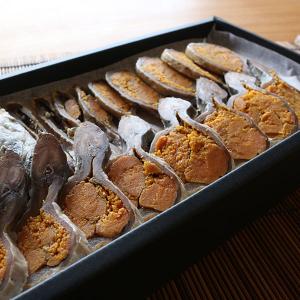 四〇〇年鮒寿し　飯漬　大サイズ（スライス)｜総本家喜多品老舗