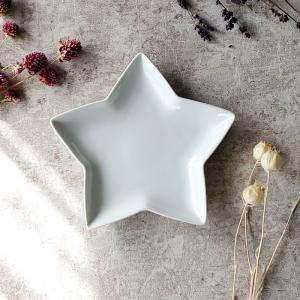 スタープレート ホワイト 20.5cm 星形 洋食器 日本製 皿 カフェ食器 パーティー皿｜kitchengoods-bell