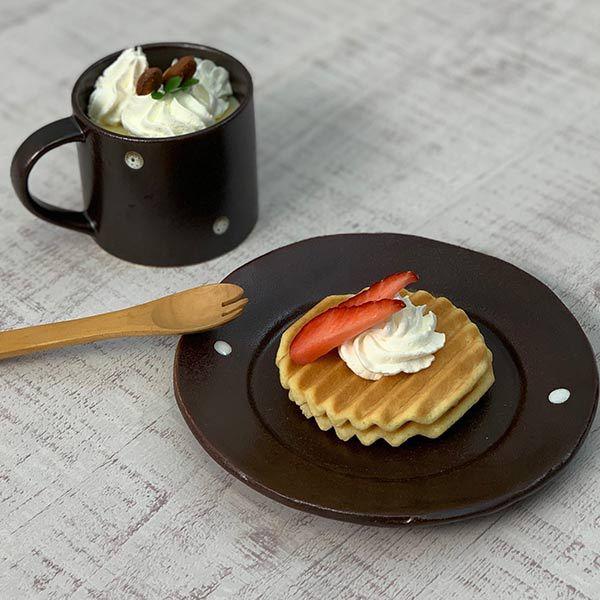 手描き 水玉 ドット コーヒーカップ ＆ ソーサー 満水 165cc チョコ 洋食器/おしゃれ/コー...