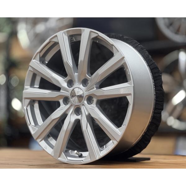 【カローラクロス】デヴォーション D5 トーヨータイヤ ウィンター トランパス TX 225/50R...