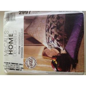 McCalls Home Decorating 2997 Six Different Pillows and Sizes by McCall's