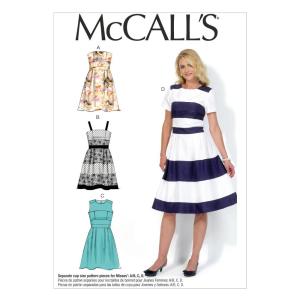 McCall Pattern Company M7082 ミセスドレス サイズA5