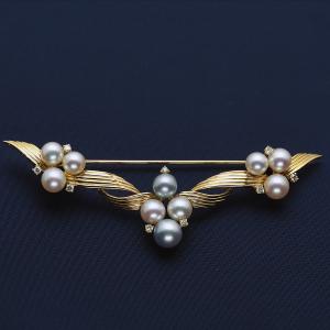 プラチナ900 アコヤ本真珠 デザインブローチ 0.75ct天然ダイヤモンド