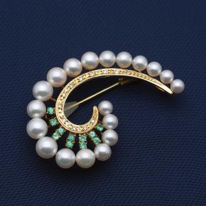 K18 アコヤ本真珠 準花珠 エメラルド付き ブローチ あこやパール 18金イエローゴールド 天然石 大ぶり 大きめ 個性的 ギフト プレゼント 日本製｜kjewel