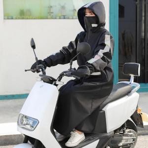 ロング丈 ジャケット 手袋付き 自転車 フード...の詳細画像2