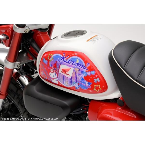 Honda × Kuromi モンキー125 タンクサイドパネル