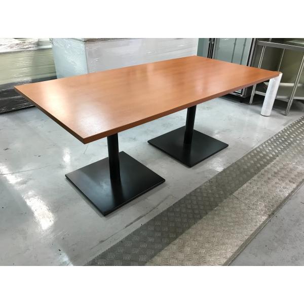 テーブル  HP028