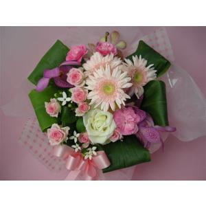 ホワイトデー　母の日　卒業　卒園　入学　誕生日　　送別　供　ペット　祝　生花　アレンジ　やさしいピンクのおまかせアレンジ