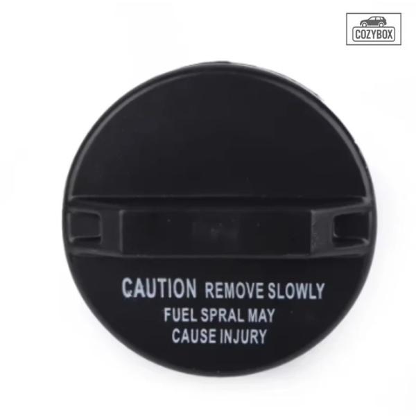 並行輸入品 MB400395 MN106160 1 個燃料タンクキャップ 三菱パジェロモンテロショー...