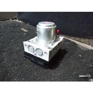 オデッセイ DBA-RC1 ABSアクチュエーター アブソルート EX 7人 K24W  CVT N...