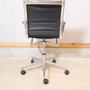 Cassina ixc. カッシーナ 本革 ロ...の詳細画像1