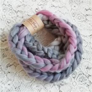 羊毛 スライバー　20g　グレー系段染めスライバー　ウール100%　原毛