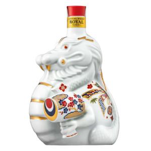 サントリーウイスキー ローヤル 辰歳ボトル 600mlボトル 1本