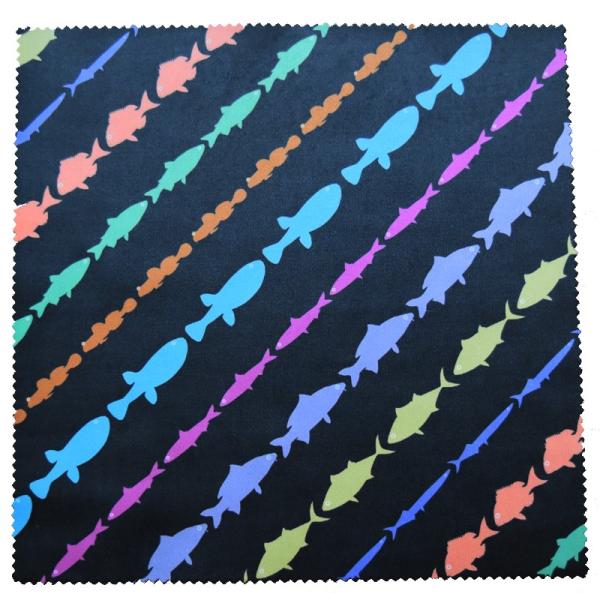 めがねふき スマホふき 魚柄ブラック　（こますけ堂オリジナル・魚クロスシリーズ）