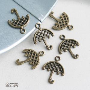 メタルチャーム 傘 金古美 アンティークシルバ...の詳細画像2