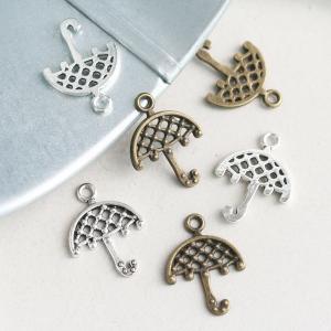 メタルチャーム 傘 金古美 アンティークシルバ...の詳細画像5