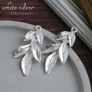 メタルチャーム 5枚リーフ ゴールド ホワイト...の詳細画像3