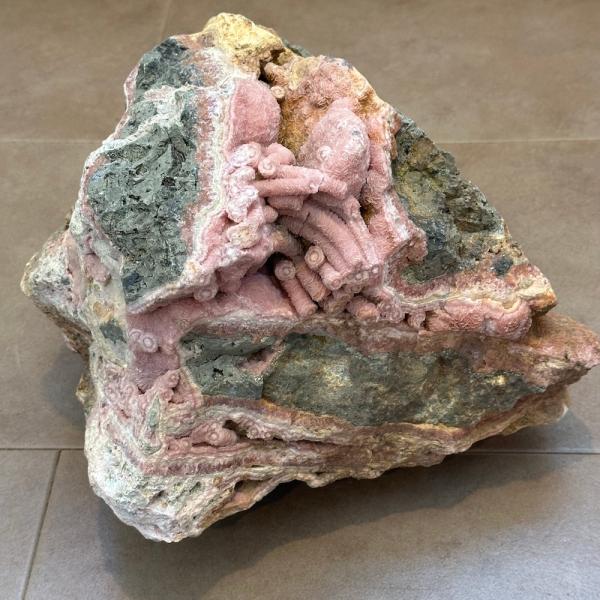 インカローズ ロードクロサイト スタラクタイト 原石 置石 標本 アルゼンチン産 天然石