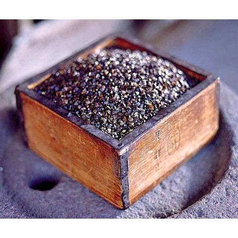 国内産 玄そば 磨き（石抜き) 1kg 2025年産そば 黒殻付きそばの実 (製粉用このままでは食べ...